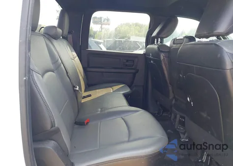 2021 Ram 2500 Tradesman 4X2 8' Box from USA, damaged, VIN 3C6UR4HJ1MG651917